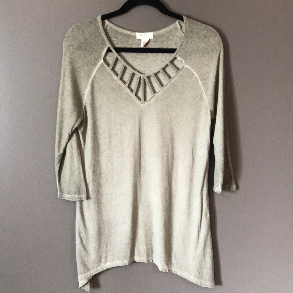 Madison & Berkeley Green Pullover Tunic
